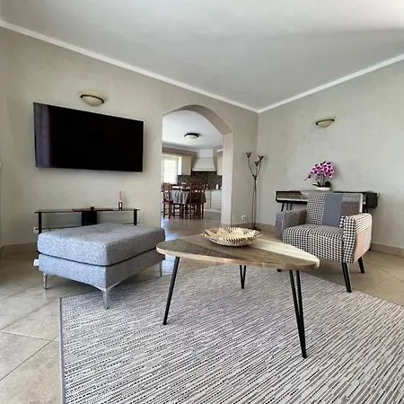 U San Daniellu Et 4*